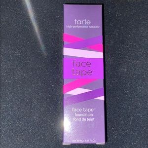 Tarte ShapeTape Foundation.